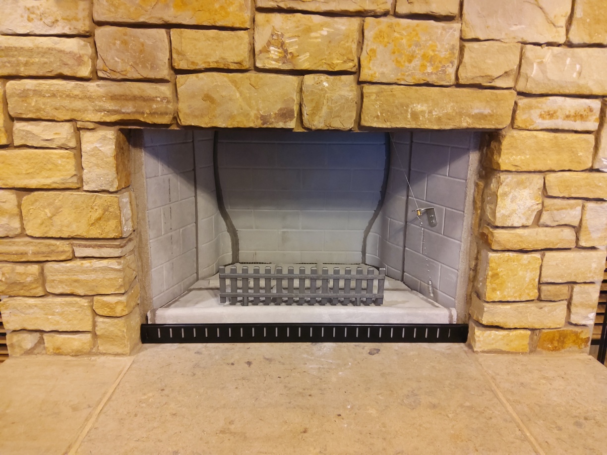 Ahren Fireplace 1